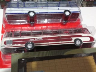 Camiones y Autobuses Pegaso Escala 1:43