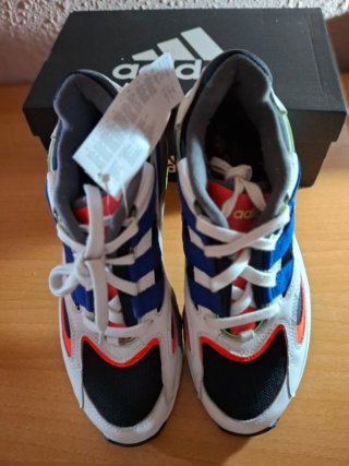 ADIDAS TORSION
