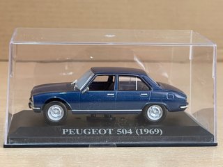 PEUGEOT 504 (1969) matrícula Jaen 1:43 die-cast me