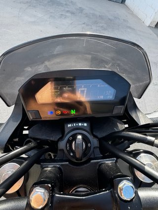 Honda NC 750 S Negra y Plata