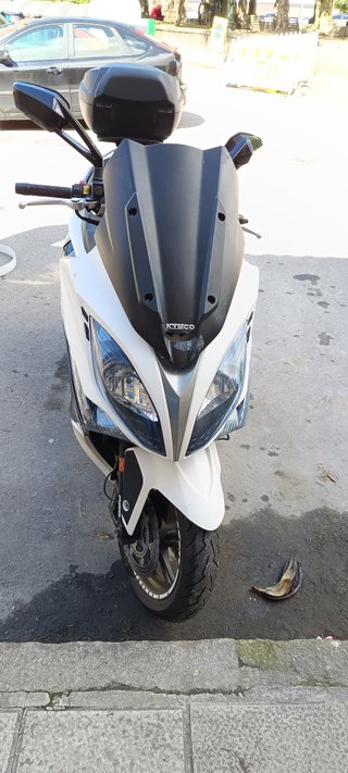 Kymco Xciting 400 ABS Scooter