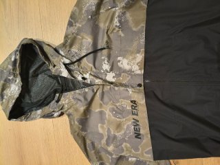 Chaqueta/chubasquero New Era