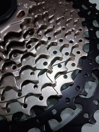 Cassette Shimano 12v 11-50 + Cadena