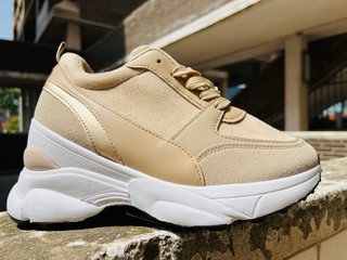 Zapatilla Marquiiz Beige y Blanca