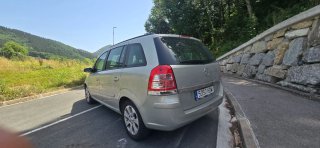 Opel Zafira 2011