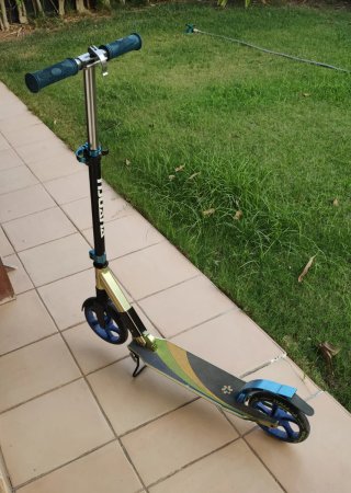 Patinete plegable Tijuana con suspensión delantera