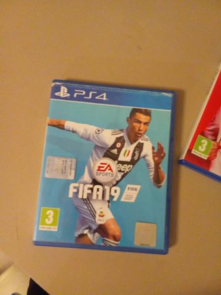 FIFA 18, 19, 20, PS4 (PlayStation 4) - EA Sport