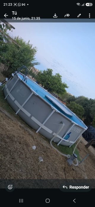 Piscina Intex con depuradoray escalera