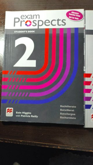 10 Libros 2° Bachillerato Tecnologico Sagrada Fami