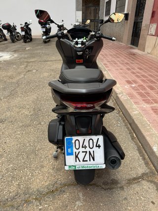 Honda PCX 125cc Negra Mate
