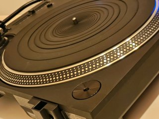 Tocadiscos Technics SL-1210 GR2
