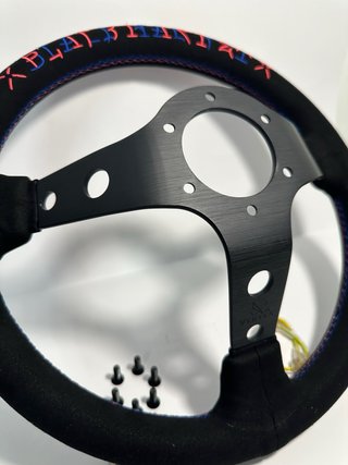 Volante Vertex Desplazado Alcantara