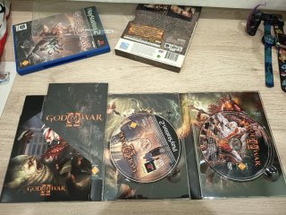 Pacchetto God of War I e II per PS2