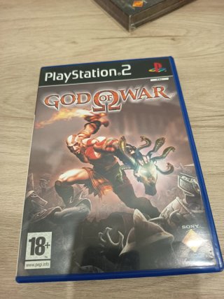 Pacchetto God of War I e II per PS2