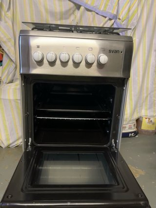 Cocina con horno Svan
