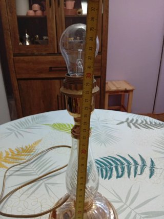 Lámpara de mesa cristal y dorado