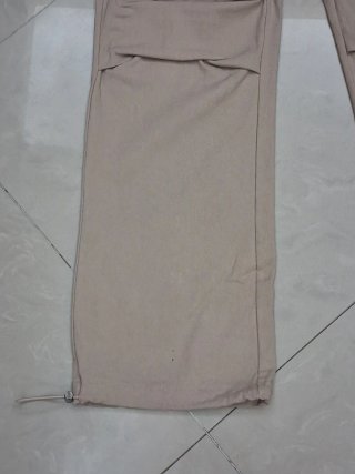 Pantaloni beige cargo con coulisse tg 48