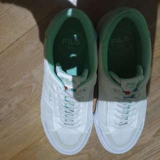 Zapatillas Fila Blancas y Turquesa Talla 39