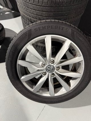 Llantas VW 17” Originales 5x112 + Neumáticos