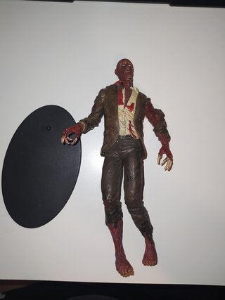 Figura Zombie Resident Evil