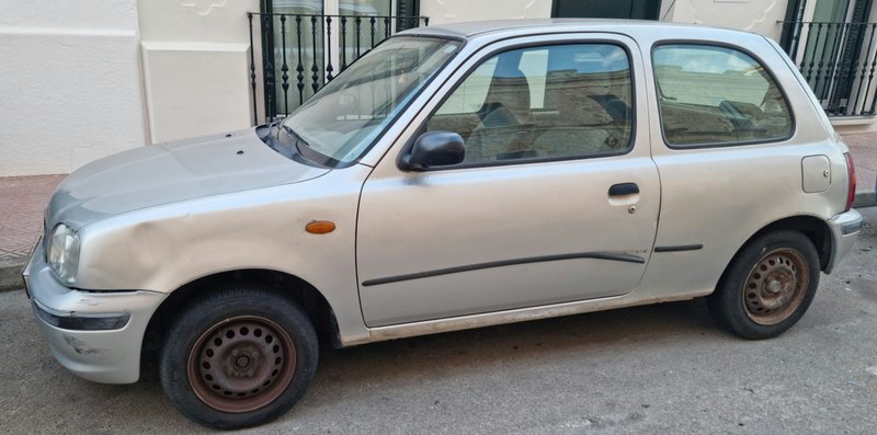 Nissan Micra - foto 1