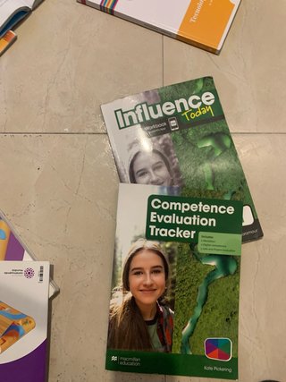 Libros de 1eso en perfecto estado