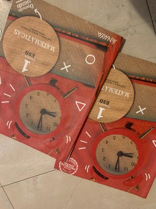 Libros de 1eso en perfecto estado