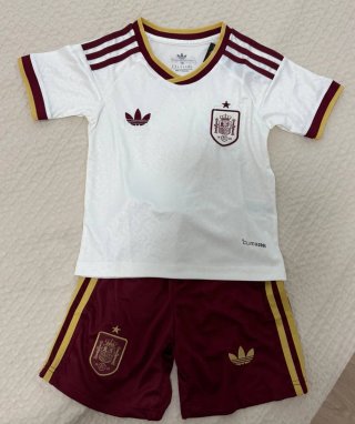 Conjunto Infantil Mundial España 2026 Talla 16