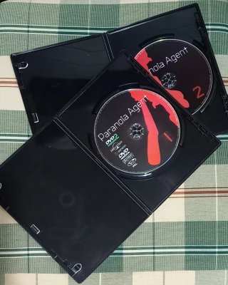 2 DVDs Paranoia Agent (Español)