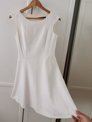 Vestido blanco - Zara