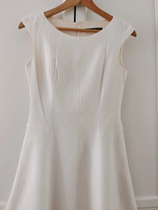 Vestido blanco - Zara