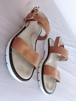 Sandalias Beberlis Piel Marrón Talla 34