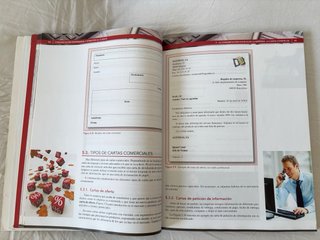 PARANINFO Comunicación empresarial y antención