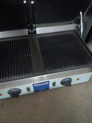 Plancha industrial HENDI doble