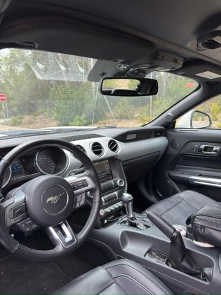 FORD MUSTANG CABRIO AUTOMÁTICO IMPECABLE