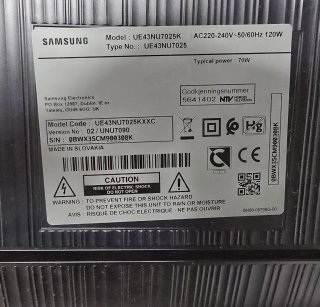 Samsung TV 43 averiada.