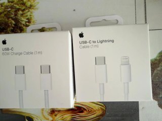 Cargador y Cable USB-C Apple 20W + 60W precintado