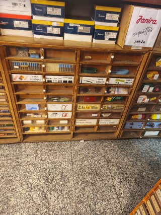 Muebles de mercería  antigua