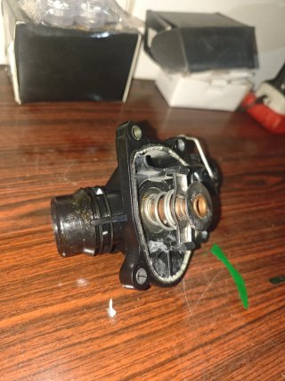 Termostato BMW 320d E46