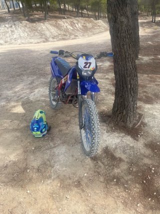 Derbi Senda Enduro Azul y Roja
