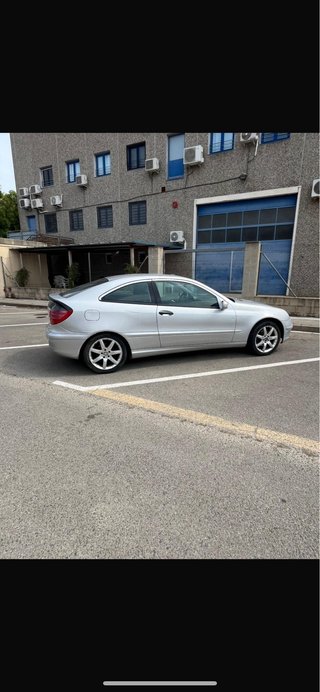 Mercedes-Benz Clase C 2001