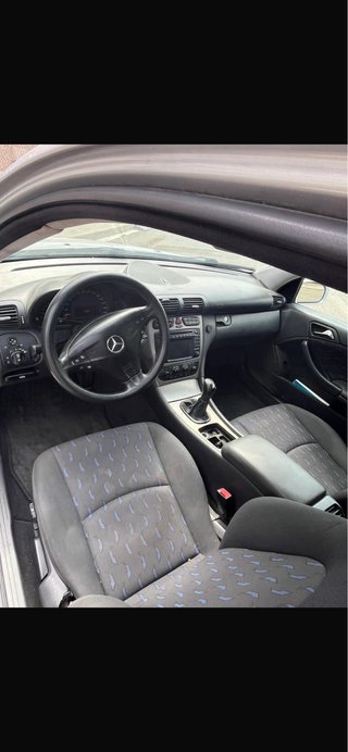 Mercedes-Benz Clase C 2001