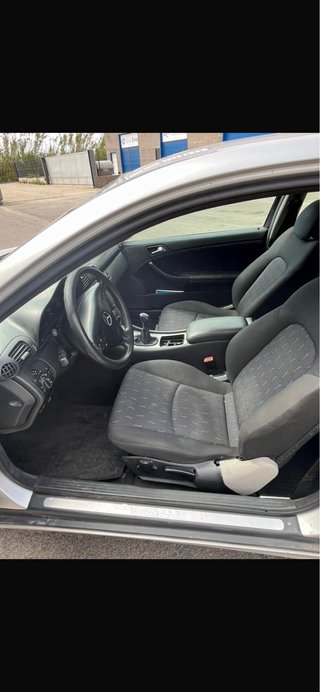 Mercedes-Benz Clase C 2001