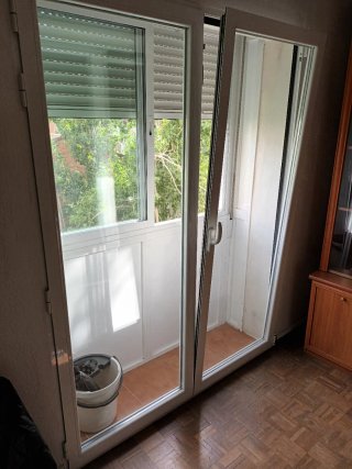 Ventana aluminio Ancho 150 cm  Alto 195.