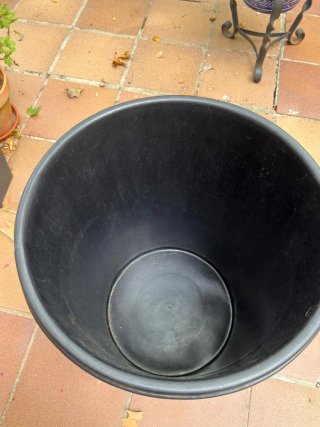 Cubo de basura Trilla Deno