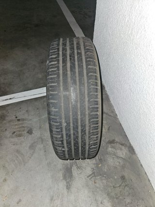 Neumático 215/55 R18 99V XL Nissan Qashqai