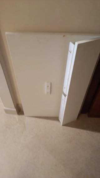 Mesa de Pared Plegable de Madera Blanca