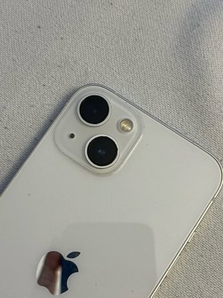 iPhone 13 blanco.