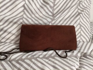 Bolso de ante marrón