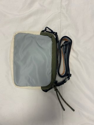 Bolso bandolera HOFF.